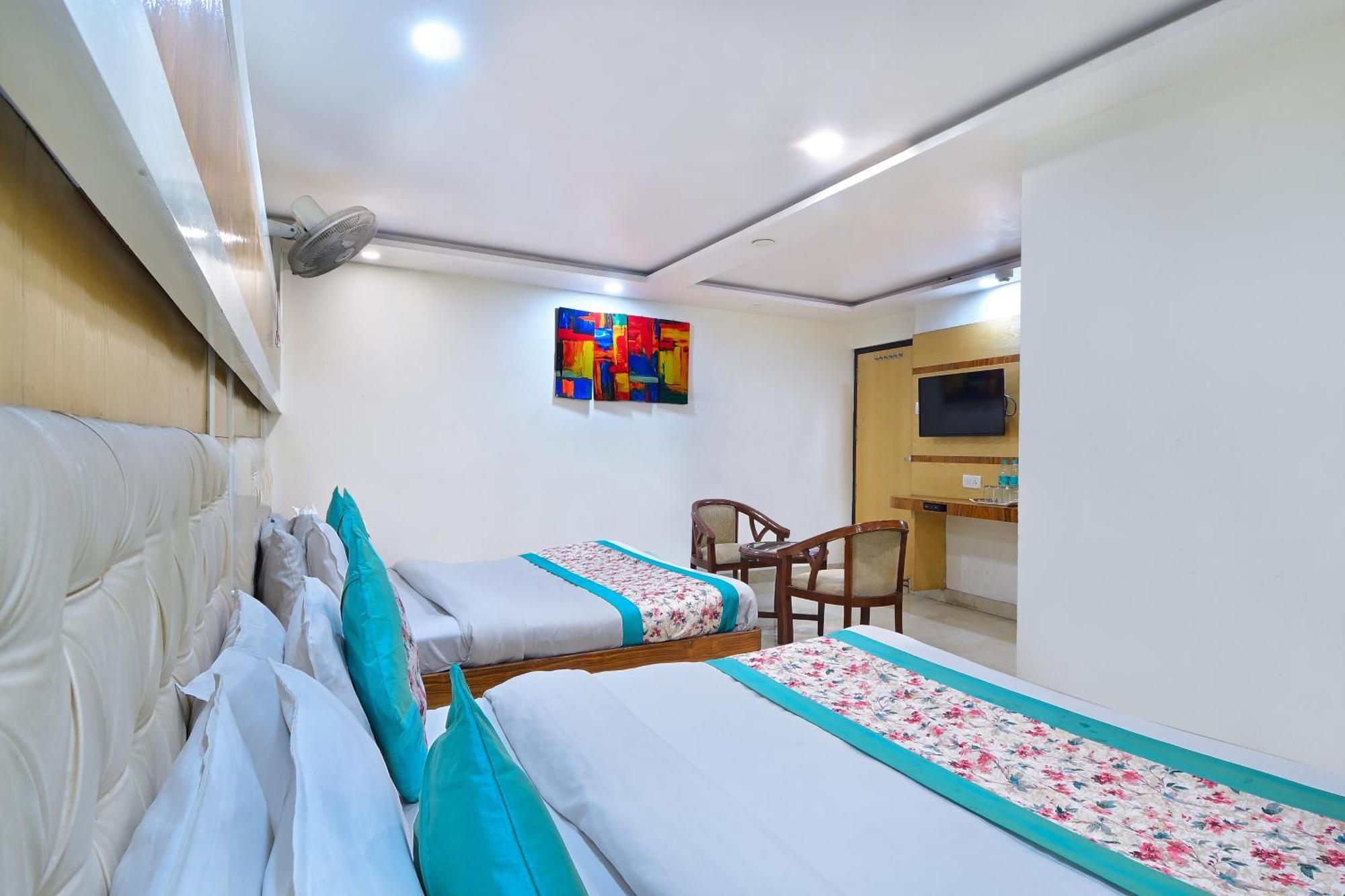 Hotel Glow Inn Paharganj-3 Mins Walk From New Delhi Railway Station Zewnętrze zdjęcie