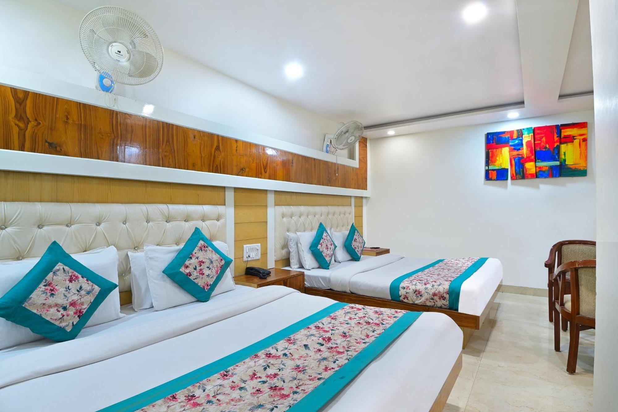 Hotel Glow Inn Paharganj-3 Mins Walk From New Delhi Railway Station Zewnętrze zdjęcie