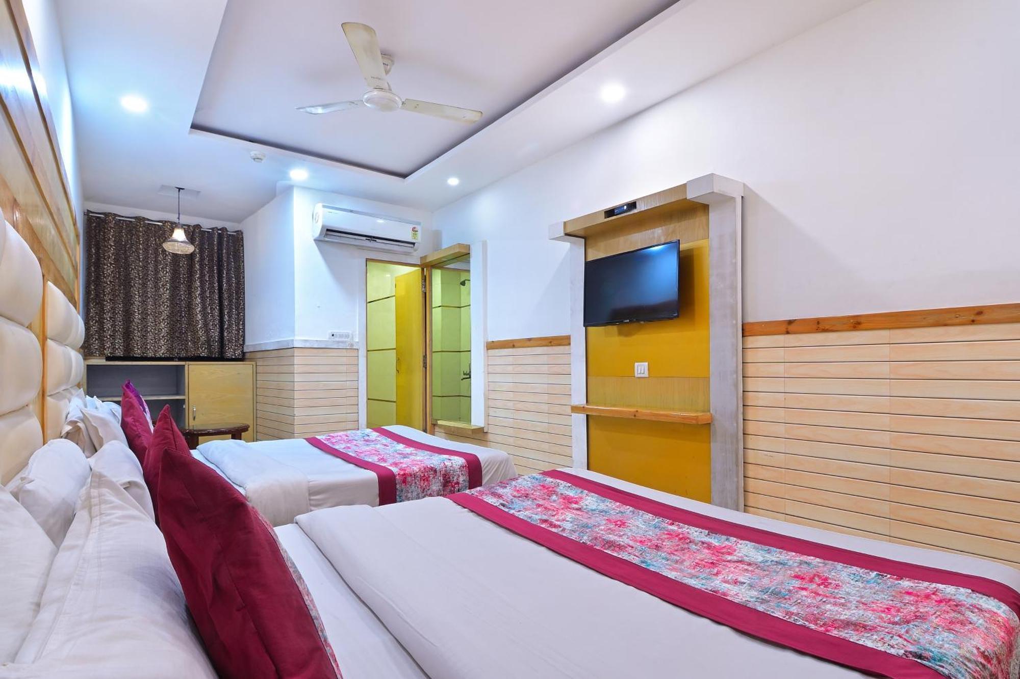 Hotel Glow Inn Paharganj-3 Mins Walk From New Delhi Railway Station Zewnętrze zdjęcie