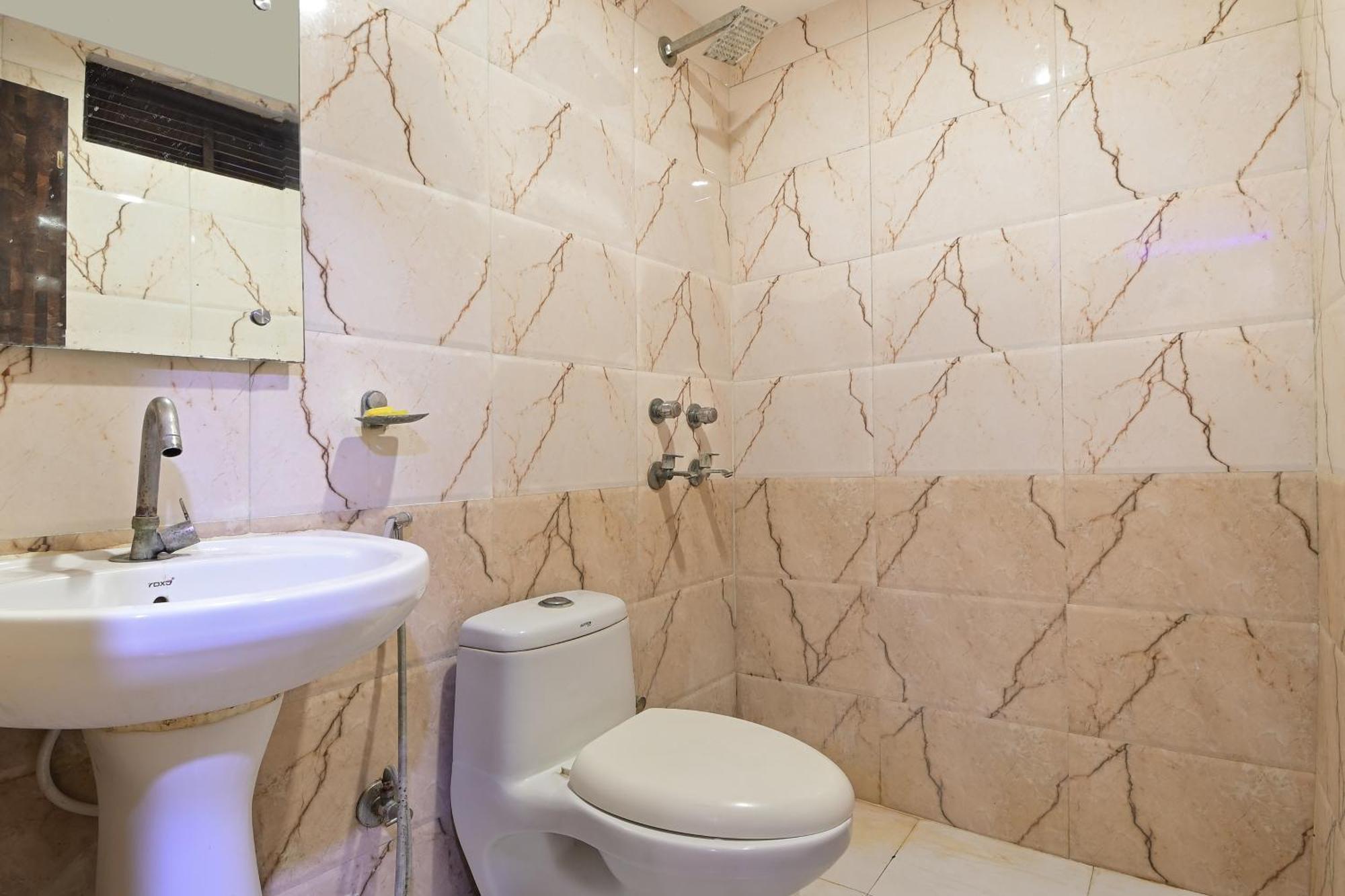 Hotel Glow Inn Paharganj-3 Mins Walk From New Delhi Railway Station Zewnętrze zdjęcie